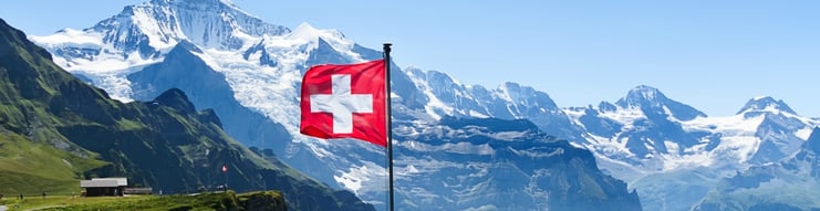 Switzerland-flag-mountains_shutterstock_284739959_1100px-02.jpg